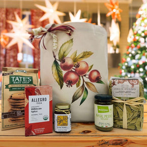 Fresh and Festive Holiday Gift Basket