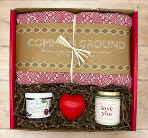 Cozy in Love Gift Box